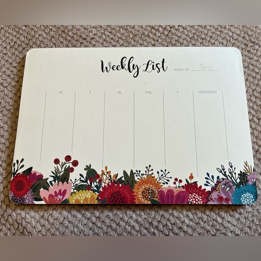 👍 Free with purchase or 2/$15 Floral Weekly Planner tearaway paper pad